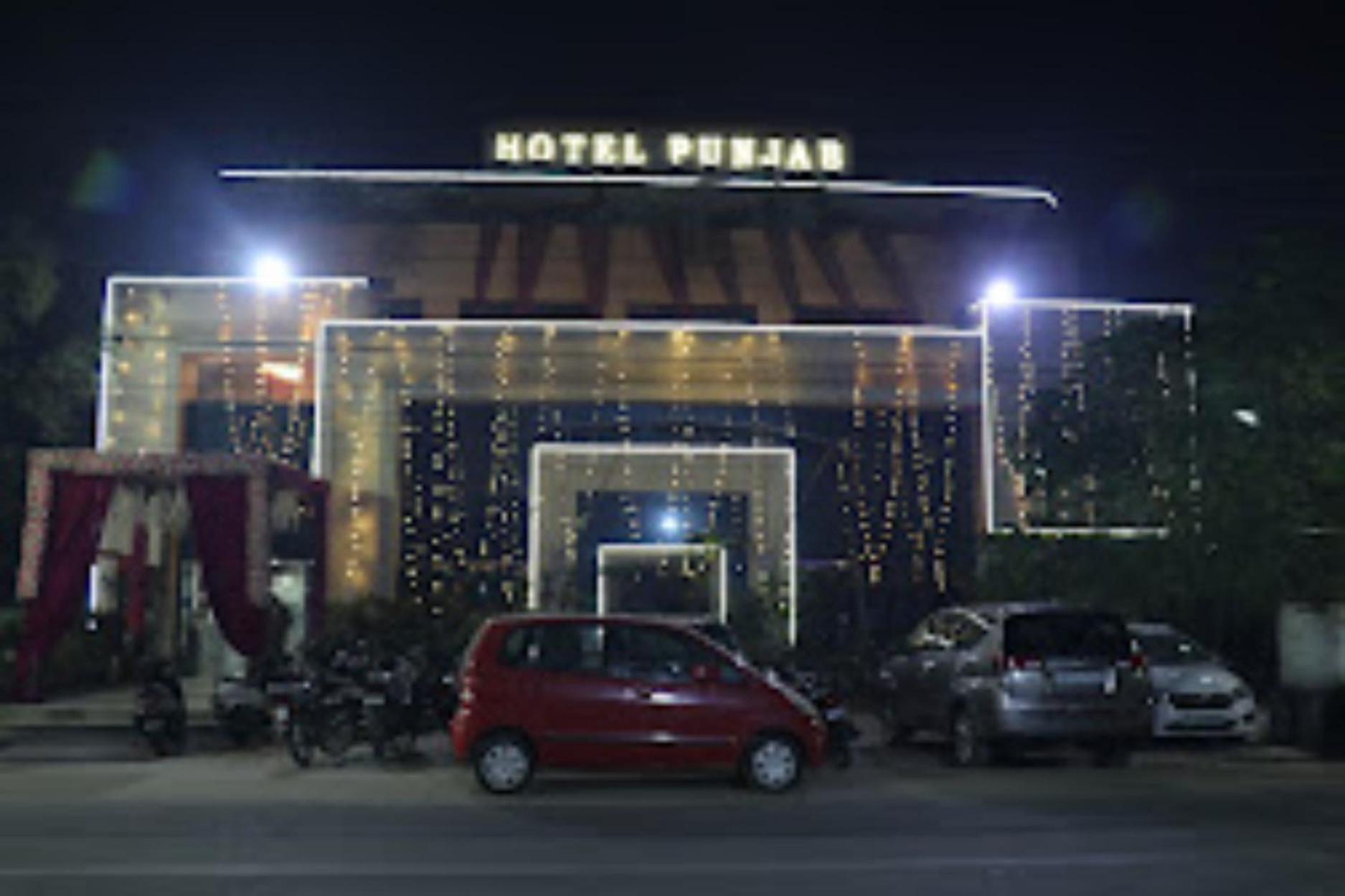 Hotel Punjab , Saharanpur Exterior photo